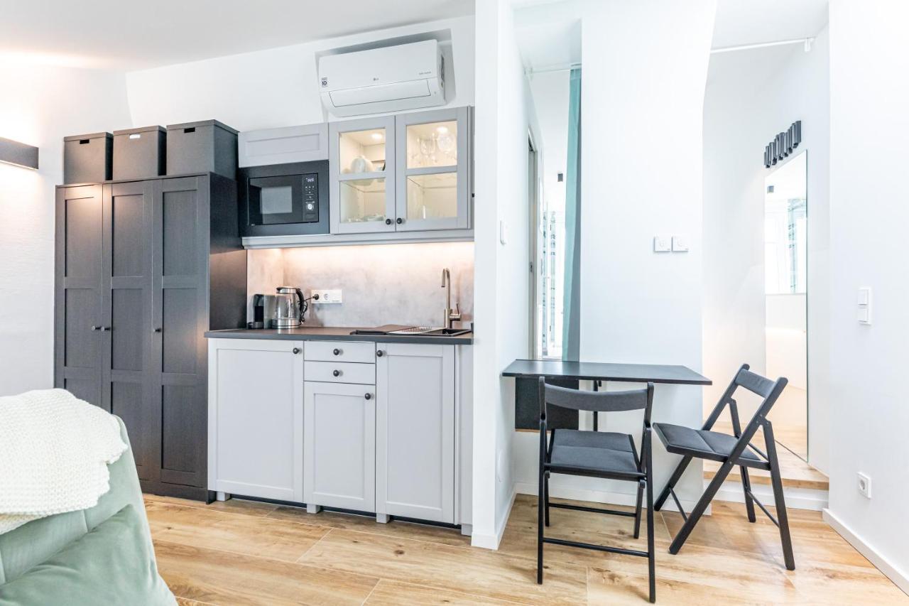 D&V Living Apartment Виена Екстериор снимка